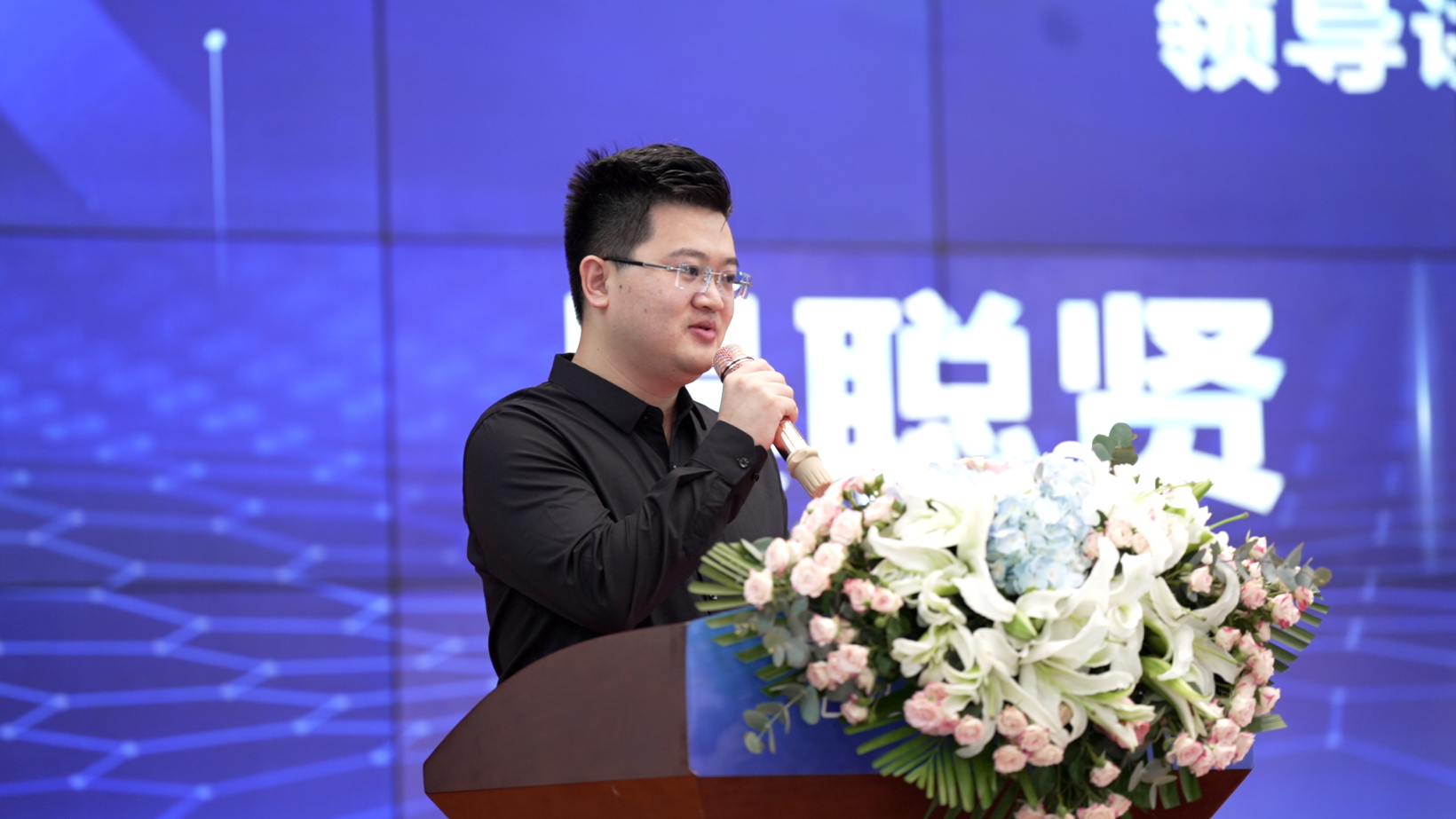 喜訊 | 重慶宇隧再次單筆億元設備采購簽約儀式圓滿舉行！