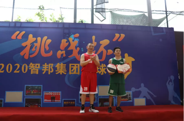 迎籃而上，挑戰(zhàn)自我